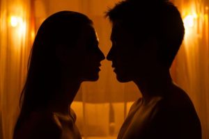 ワンナイトラブ体験談｜男性のリアルな本音は？本命になる方法