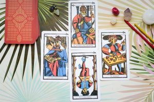 あの人の気持ちがわかる『タロット占い』相手の心にいるのは誰？
