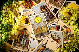 的中！本格タロット占い｜今、あなたが選ぶべき最良の選択・決断